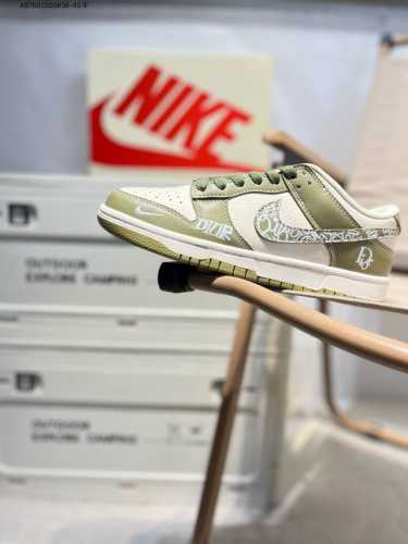 Nike Sb Dunk Low“迪奥联名” 周年高端定制 低帮休闲板鞋 定制鞋盒 超高清洁度 皮料切割干净无任何毛边 细节完美Kk1333 As7662305