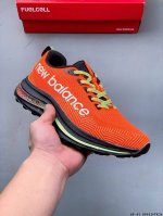 集图 New Balance 新百伦 男鞋，采用一体式工程网眼鞋面及热熔Logo细节，中底嵌入Fresh Foam X 中底轻量化泡沫技术，组合防滑耐磨橡胶外底