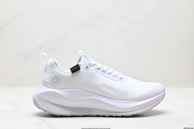 公司级NIKE Zoom React Infinity Rn 4 Gtx马拉松机能风格运动鞋 实拍首发#鞋款搭载柔软泡绵 在运动中为你塑就缓震脚感 设计灵感源自