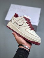 Nike Air Force1 全新配色 #原楦头原纸板 打造纯正空军版型 #专注外贸渠道 全掌内置蜂窝气垫 #原盒配件 原厂中底钢印、拉帮完美 货号：Cw 8