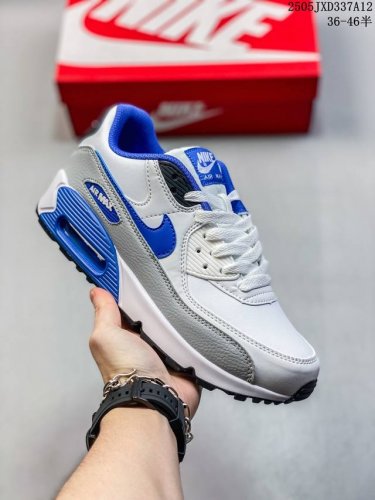 公司级Nike Air Max 90 初代复古气垫百搭休闲运动慢跑鞋复古小气垫史上第一双可视气垫跑鞋 凭借着 Air Max 气垫带来的舒适脚感和鞋面面料上的不
