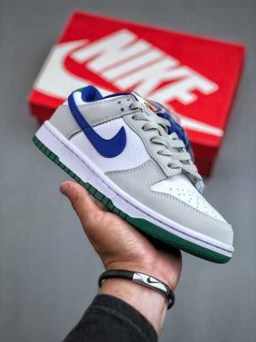 NIKE SB Dunk Low 白灰蓝 独家版型蒸餾加工帶來的是更好的视觉和脚感体验 清洁度 电绣工艺 皮料切割干净无任何毛边 细节完美 FB7910 100