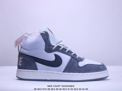 公司级耐克 NIKE COURT BOROUGH MID 中帮百搭透气休闲运动板鞋 经典耐用的设计 兼顾舒适脚感和出众风范 演绎匠心之作 结构性的支撑贴合感结合
