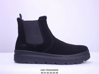440 Ugg/雪地靴 男鞋广东原产，升级原楦原纸版开发版型，采用Tpu模压定型翻毛皮鞋面材质，选用Uggpure 植入式羊毛里衬与可拆卸的Uggpure 植入