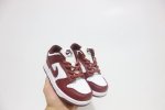 S比软头层低帮儿童板鞋 SIZE：22-37码 小童：22-25码松紧带 大童：26-37码系带 软头层材质，质感细腻柔软高级 SB板鞋款式，百搭又时髦 大小童