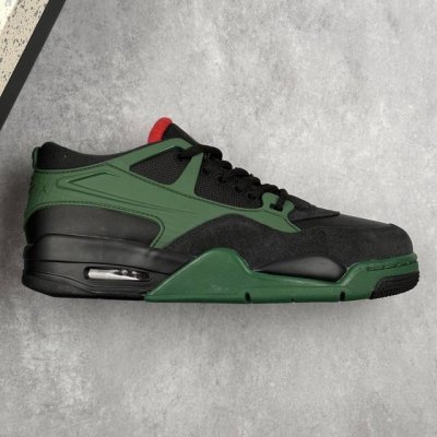 本地 核心私 Air Jordan Aj4 Retro Rm 重置版低帮复古篮球鞋 采用了低帮的设计 并保留了众多Aj4的经典元素 鞋身以皮革、麂皮材质拼接打造