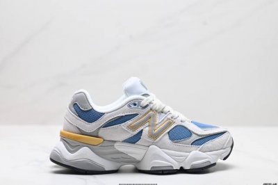 公司级new Balance 公司级版本 Nb9060 联名款 复古休闲运动慢跑鞋 鞋款灵感源自设计师本人对夏日的怀日回忆。鞋面大身由空间双格及磨砂鞋面拼接而生
