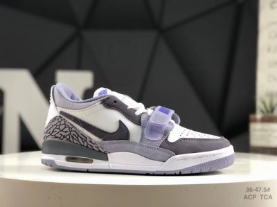 220 Air Jordan Legacy 312 原厂私磨 原厂纸板 原厂盒装 完美走线 进口头层皮 致力打造精致。 乔丹篮球鞋系列 号称 “最强三合一” 的