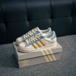 核心私 阿迪达斯Adidas三叶草 Originals Superstar贝壳头系列低帮经典百搭休闲运动板鞋 货号 Sd6812 尺码 36 36.5 37.5