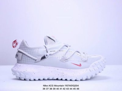 Nike ACG Mountain Fly Low GTX SE 机能风格 采用匠心设计，打造耐穿迅疾风格，让你在沙漠、峡谷和深山中探险时也能像在城市一般轻松自