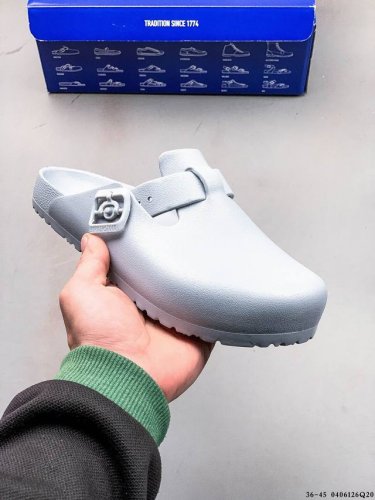 集图 德国百年知名鞋履品牌 博肯Birkenstock Zurich系列 黑色反绒 牛皮绒面革 双扣时尚凉拖 勃肯半拖凉鞋系列 亲肤透气的人造革，搭配可调节鞋扣