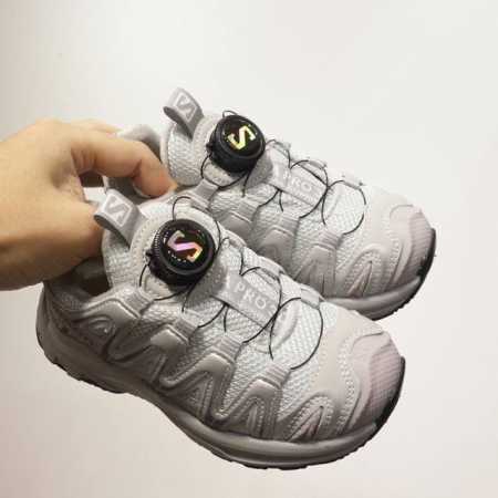 加绒萨络蒙3D系列旋转纽扣童鞋 纯原萨络蒙 Xa Pro 3D系列旋转纽扣网红款儿童休闲越野机能运动跑步鞋官网潮牌韩版最新款减震防滑耐磨底透气冬款加绒复古风童鞋 - 点击图像关闭