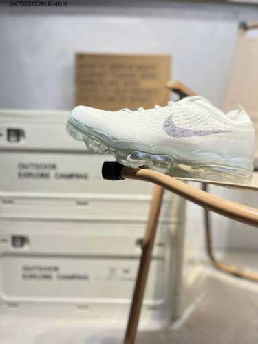 210 耐克Nk Vapormax 2023 Flyknit 耐克2023飞织透气休闲全掌大气垫跑鞋 货号：Dv1678 Qx7022722#36-46半