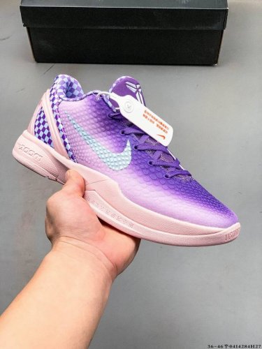 集图 耐克Nike Kobe 6 protro Vi 科比时尚休闲运动篮球鞋 Kobe 6 Erica Var采用了复合式的鞋面，内层为透气网面，中层加载Fly
