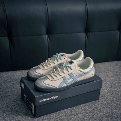 核心私 亚瑟士Onitsuka Tiger Tokuten 鬼家虎 德训低帮休闲板鞋 货号：1183B938- 尺码：36 36.5 37.5 38 38.5