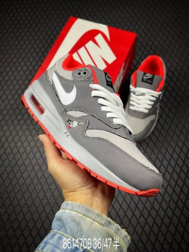 B Nike Air Max 1 耐克半掌气垫复古跑步鞋 Bv1977-011 尺码：36 36.5 37.5 38 38.5 39 40 40.5 41 42