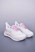 On昂跑 Cloudtilt Loewe 户外街头机能风跑步鞋 Cloud Hi Edge户外机能融合街头潮流 越界开启全新都市探索 Cloudtec专利科技鞋