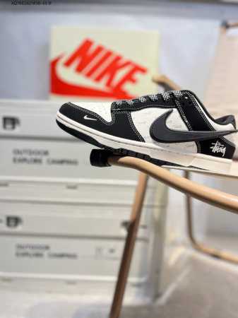 Nike Sb Dunk Low“斯图西联名” 周年高端定制 低帮休闲板鞋 定制鞋盒 超高清洁度 皮料切割干净无任何毛边 细节完美Xx2025 Aq766242 - 点击图像关闭