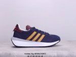 阿迪达斯 Adidas Xlg 生胶厚底 秀气大方的鞋型 气质修身。以现代设计融合复古跑步和足球风，采用锦纶和绒面革鞋面，灵感源自70年代 Country跑鞋设
