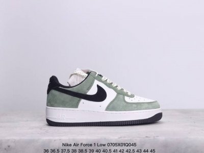 耐克nike Air Force 1 Low 空军一号低帮百搭休闲运动板鞋。柔软、弹性十足的缓震性能和出色的中底设计，横跨复古与现代的外型结合，造就出风靡全球三