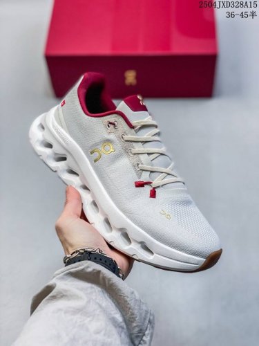 公司级 昂跑 On 训练鞋Cloudtitl 2025新品 蛇年限定 新年鞋子 男女同款防水缓震徒步鞋 厚底增高运动老爹鞋。缓震性能提升：Cloudtilt 采
