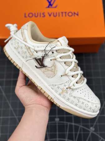 Nk Sb Dunk Low Lv联名-绑带米黄勾 周年高端定制 低帮休闲板鞋 #定制鞋盒 大厂纯原品质出货 超高清洁度 皮料切割干净无任何毛边 细节完美 货号 - 点击图像关闭