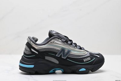 公司级新百伦New Balance 1000 系列低帮复古老爹风休闲运动跑步鞋 new Balance 在不同配色上其鞋面材质呈现不同感觉 无论是运动风抑或是高
