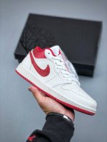 Air Jordan 1 Low panda Aj1 乔1“米白校园红” 低帮文化休闲板鞋 Hj9338 106 尺码：36-46 半
