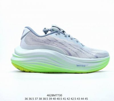 彪马puma Race To Beat The Elite 低帮专业越野跑步鞋 实拍首发 这款鞋5Mm的前后掌落差能让你贴近自然跑的步态 使你的身体对鞋子的缓震