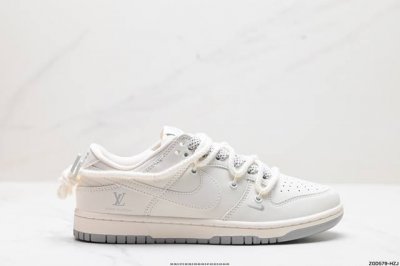 公司级nk Dunk Low Retro “Diy高端定制” 低帮休闲运动板鞋 原装头层材料 用料绝不含糊 独家版型蒸餾加工帶來的是更好的视觉和脚感体验 清洁度
