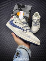 公司级bape X Air Jordan 1 Low 蓝勾抽绳 此款主张打破传统的工业化流水线设计限制，以made By Ideas的超级创意为理念，集结众多潮