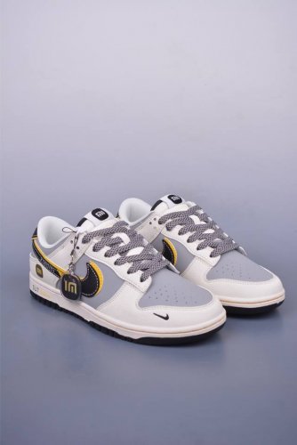 Nike Sb Dunk Low 小米Su7联名 纯原大厂出品 极力推荐 原装头层材料 独家版型蒸餾加工 帶來的是更好的视觉和脚感体验 大厂纯原品质出货 清洁度