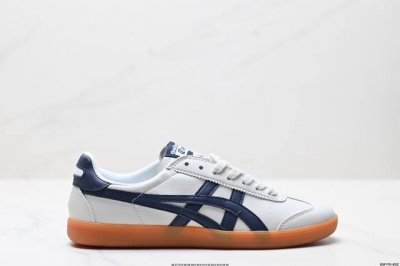 公司级亚瑟士 Onitsuka Tiger Tokuten 复古低帮休闲跑鞋 实拍首发 鞋跟 鞋舌处印有鬼塚虎特有的品牌Logo标志 提升品牌的认知度 柔软内里