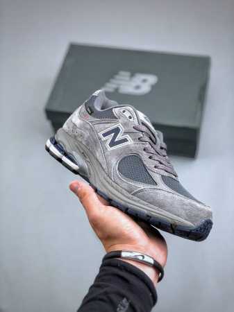 New Balance Ml2002 系列复古老爹风休闲鞋情侣百搭慢跑鞋运动鞋 Ml2002Rc 采用固色猪巴革拼接透气网眼织物鞋面材质 T-Beam大底提供足 - 点击图像关闭