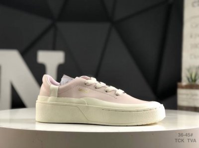 180 真标带半码阿迪达斯Adidas Labcourt 百搭休闲轻松舒适 耐磨透气低帮 板鞋 男女同款 鞋面使用了绒毛麂皮 ，鞋面和鞋底连接处使用了包边处理，