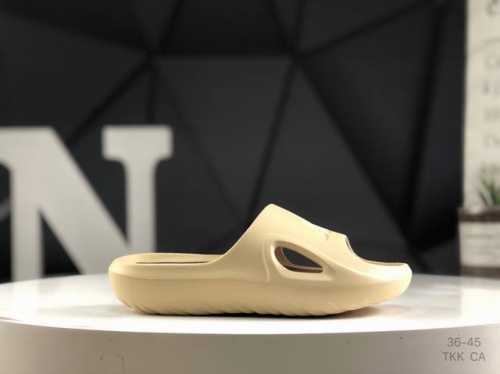 90 真标Ad Adicane Slide 休闲百搭潮流运动拖鞋 货号：Hp12240 尺码：如图右下角所示 Tkk Ca