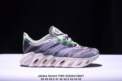 阿迪达斯Adidas Switch Fwd 网面透气 缓震轻便 洞能 跑鞋 Xm0226Q657