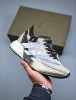 Y3 X Adidas Adizero Adios pro 4M 轻盈跑鞋耐磨减震专业跑步鞋 冲向目标 一路向前 不断挑战和突破自我无论是平时训练还是马拉松 让