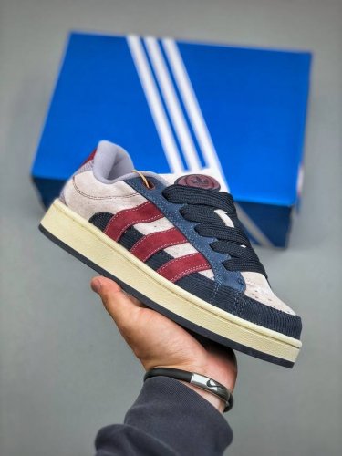 adidas Originals Campus 00S Beta 学院系列面包风经典复古低帮百搭休闲运动板鞋货号:Jr8048 尺码:36 36.5 37 38