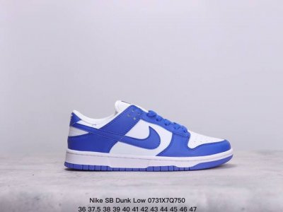 耐克nike Sb Dunk Low 扣篮系列 复古低帮休闲运动滑板板鞋。采用脚感柔软舒适zoomair气垫，有效吸收滑板等极限运动在落地时带来的冲击力，为街头
