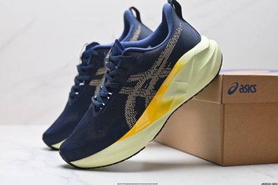 公司级asics Novablast 5 Le轻量跑鞋 低帮轻量透气缓震休闲运动跑步鞋 Novablast 5 鞋款秉承 Asics 设计理念 尊重日本的“改善