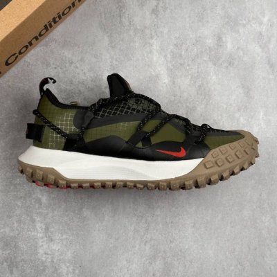本地 核心私 耐克 Nike Acg Mountain Fly Low Gtx Se 运动鞋户外登山徒步鞋 鞋面采用 Gore-Tex 材料 质地轻盈 耐穿拒水