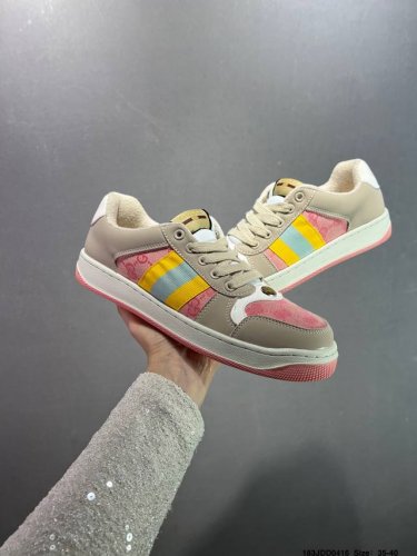 意大利时装奢饰品牌 古驰Gucci Screener Gg Sneaker Low 经典原型系列低帮复古老爹百搭休闲运动板鞋“白粉Gg木纹布”771134 96