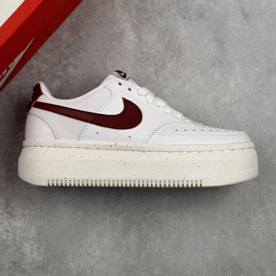 本地210 核心私 公司级W Nike Court Vision Alta 低帮百搭透气休闲运动板鞋 经典耐用的设计，兼顾舒适脚感和出众风范，演绎匠心之作。结构