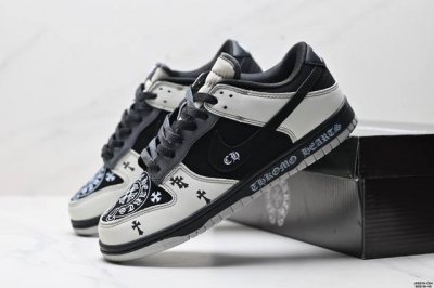 公司级耐克Nike Dunk Low 扣篮系列 复古低帮休闲运动滑板板鞋 采用脚感柔软舒适Zoomair气垫 有效吸收滑板等极限运动在落地时带来的冲击力 为街头