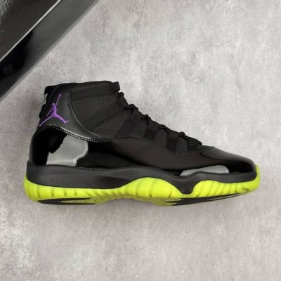 本地 核心私 Air Jordan 11 Retro Black Barely Volt 高帮 小丑Aj11 乔丹11代 黑绿紫 乔丹篮球鞋系列 鞋身整体采用黑