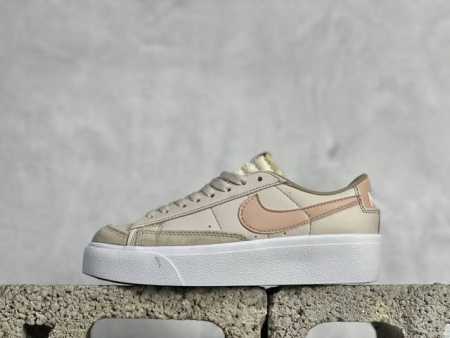 N版 Nk Blazer Low'77 Jumbo 经典百搭低帮开拓者休闲厚底运动板鞋 市场顶级版本 高清原图 随意放大对比公司货 真硫化铝楦制作 原厂布料拼接 - 点击图像关闭