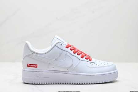 公司级耐克nike Air Force 1’07 空军一号低帮百搭休闲运动板鞋。柔软、弹性十足的缓震性能和出色的中底设计，横跨复古与现代的外型结合，造就出风靡全 - 点击图像关闭