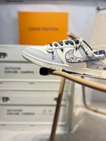 Nike Sb Dunk Low“Lv联名” 周年高端定制 低帮休闲板鞋 定制鞋盒 超高清洁度 皮料切割干净无任何毛边 细节完美Dm6868 Ae7662717