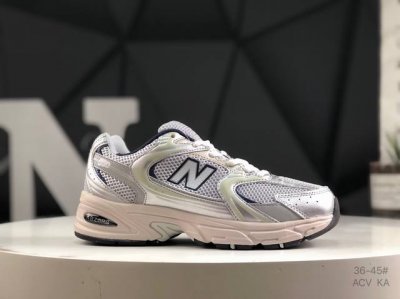 真标带半码 Nb 采优用质纤维革+透气网布眼材质材质#独立3层组合底大私模#搭载Abzorb缓中震底。韩流火爆款式#新款Nb新百伦New Balance Mr5